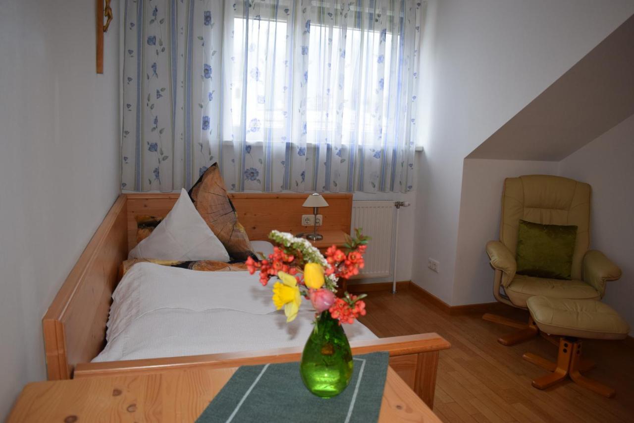 Fruehstueckspension Josefinum Bad Aussee Bagian luar foto