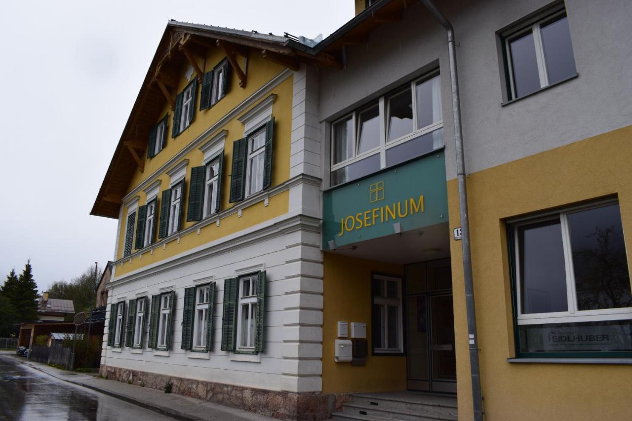 Fruehstueckspension Josefinum Bad Aussee Bagian luar foto
