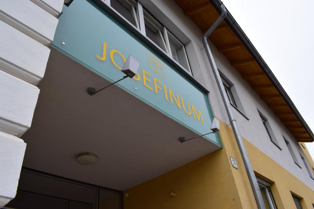 Fruehstueckspension Josefinum Bad Aussee Bagian luar foto