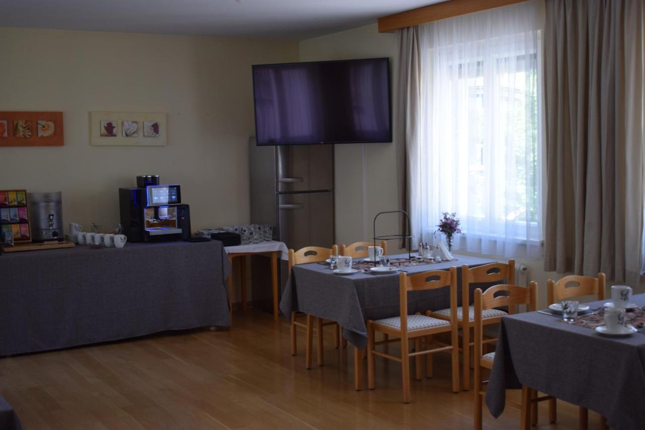 Fruehstueckspension Josefinum Bad Aussee Bagian luar foto