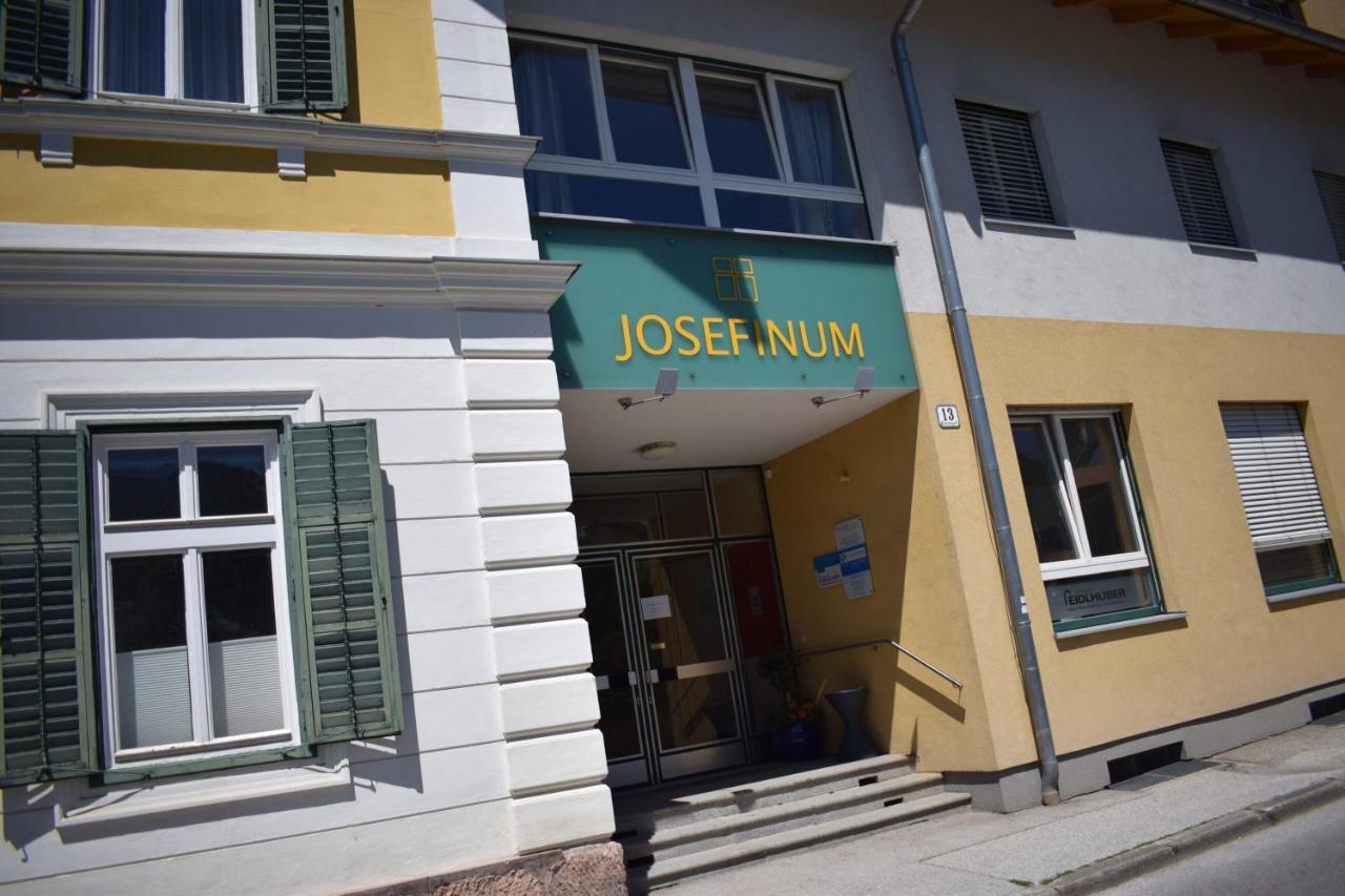 Fruehstueckspension Josefinum Bad Aussee Bagian luar foto